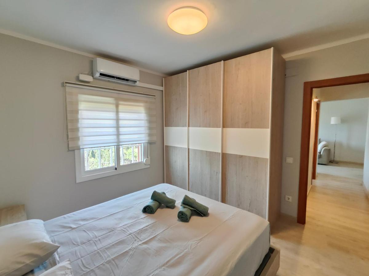 Family Apartment Besos Сан-Адриан-де-Бесос Экстерьер фото